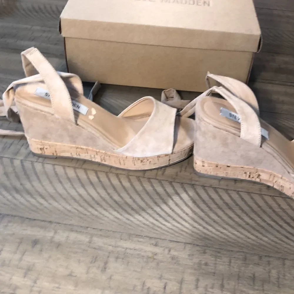 Steve Madden Cork Platform Tieups for summer and vacation Comfy & Sturdy In Box